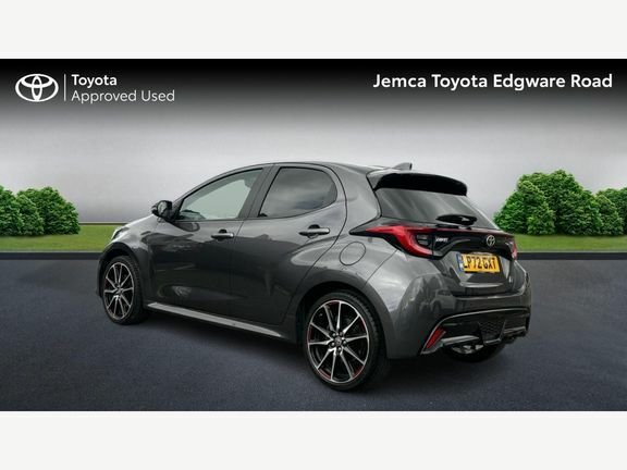 Toyota Yaris Gr Sport Grey #4