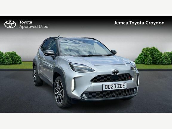 Toyota Yaris Cross Gr Sport Fwd Silver