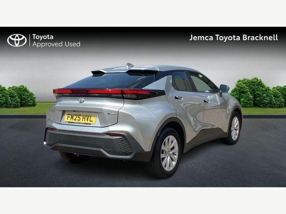 Toyota C-Hr Icon 1.8 Fwd Hv FM25HVL Silver #2