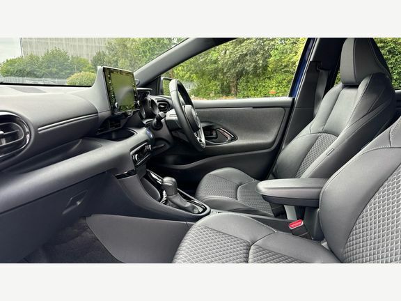 Toyota Yaris Dynamic 1.5 Hybrid City Pack Blue #5