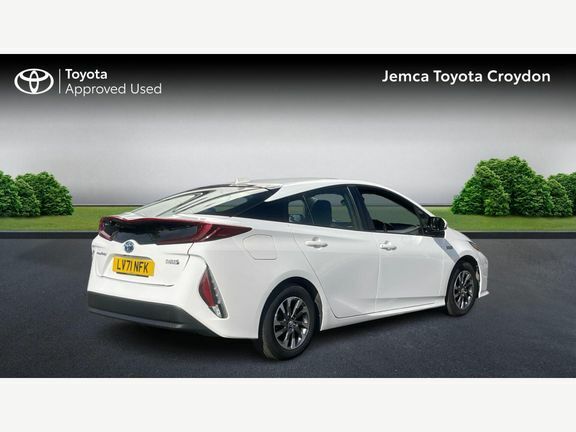 Toyota Prius+ Business Edition 1.8 White #2
