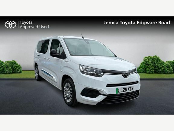Toyota Proace City Shuttle Long 50Kwh 11Kw Obc White