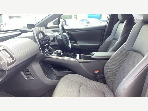 Toyota bZ4X Motion Black #5