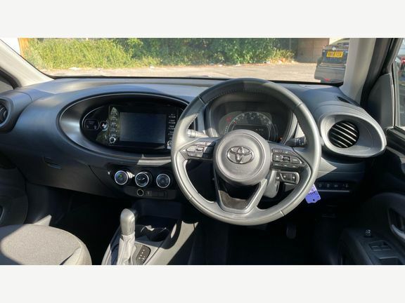 Toyota Aygo X Pure Automatic Black #6