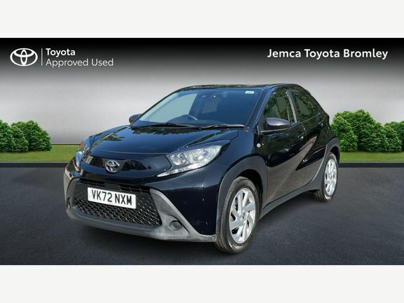 Toyota Aygo X Pure Automatic Black #3