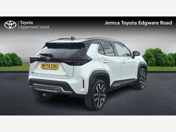 Toyota Yaris Cross Premiere Fwd WF74ENU White #2