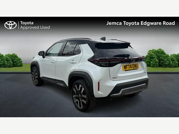 Toyota Yaris Cross Premiere Fwd WF74ENU White #4