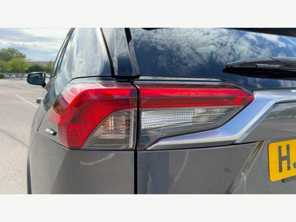 Toyota Rav 4 Dynamic White #21
