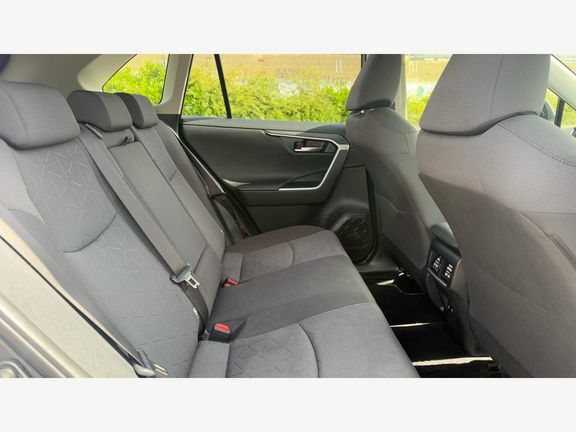 Toyota Rav 4 Dynamic White #8