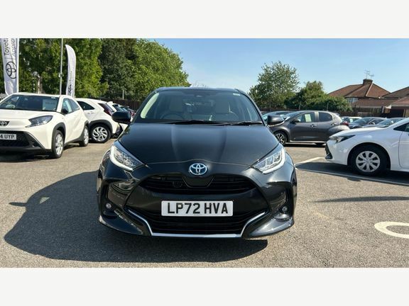 Toyota Yaris Hatchback White #20