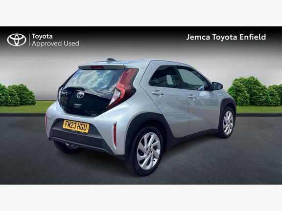 Toyota Aygo X Pure Automatic Silver #2