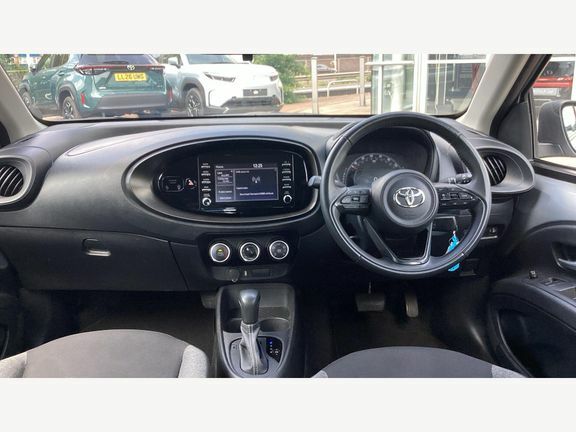 Toyota Aygo X Pure Automatic Silver #6