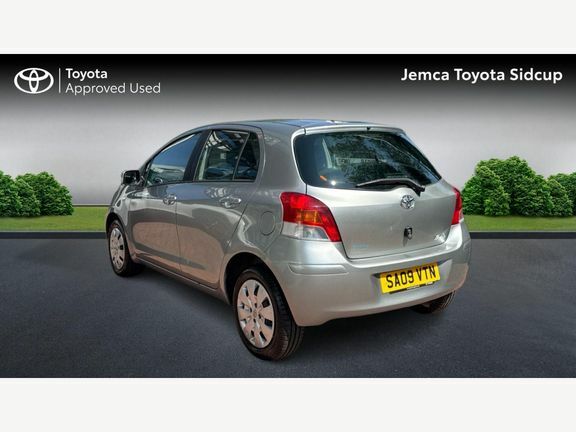 Toyota Yaris Tr 1.33M Silver #4
