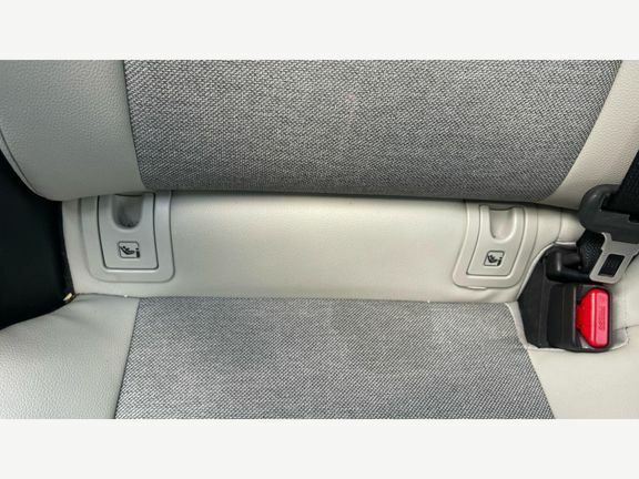 Toyota Yaris Dynamic Blue #13