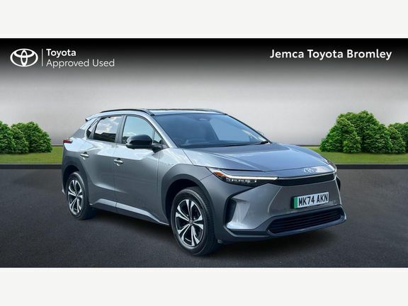 Toyota bZ4X Motion Fwd Silver