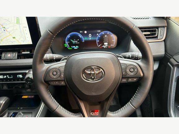 Toyota Rav 4 Design White #10