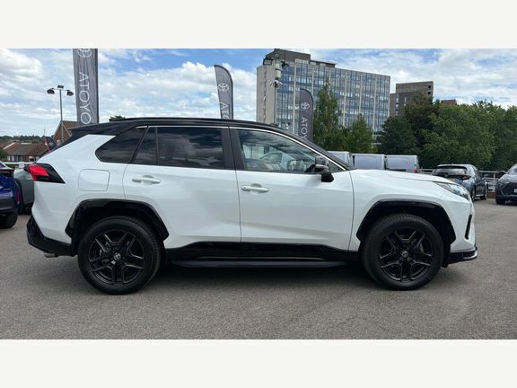 Toyota Rav 4 Design White #23