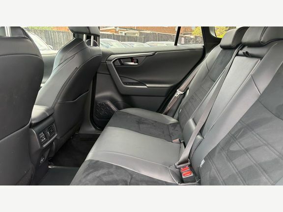 Toyota Rav 4 Design White #15