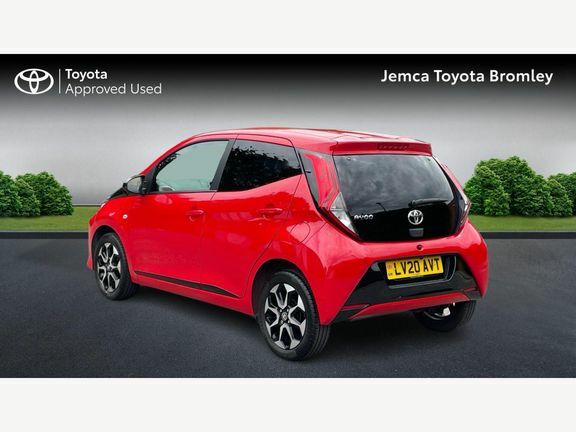 Toyota Aygo X X-trend Mmt Red #4