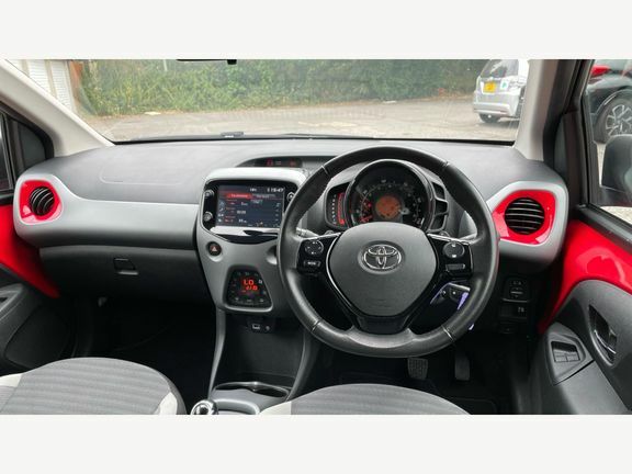Toyota Aygo X X-trend Mmt Red #6