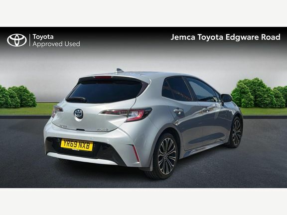 Toyota Corolla Design 1.8 Hybrid Hb Trk YR69NXB Grey #2