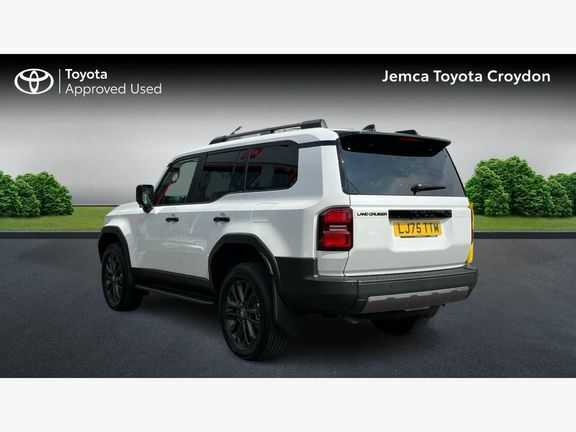 Toyota Land Cruiser Invincible 5 Seats Pan Roof White #4