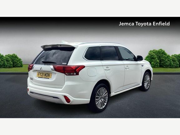 Mitsubishi Outlander 2.4H Twinmotor 13.8Kwh Dynamic Cvt 4Wd Euro 6 Ss White #2
