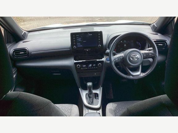 Toyota Yaris Cross Design Fwd RF72ORA White #6
