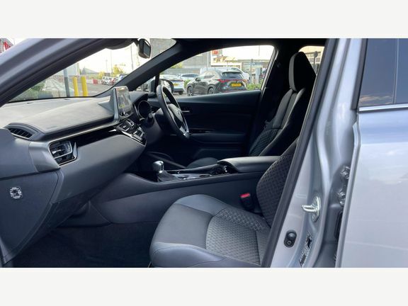 Toyota C-Hr Design 1.8 2 LS23HBU Silver #5