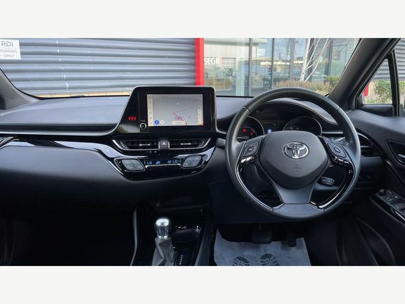 Toyota C-Hr Design 1.8 2 LS23HBU Silver #6