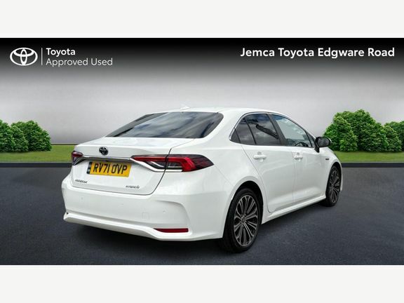 Toyota Corolla Design White #2