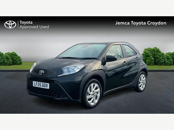 Toyota Aygo X Pure Automatic Black #3