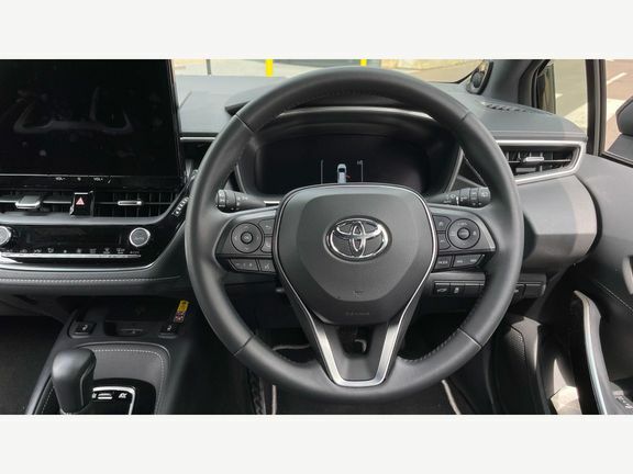 Toyota Corolla Commercial White #7