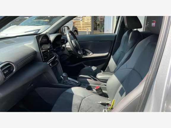 Toyota Yaris Cross Gr Sport Fwd Adv Safety KW24XFU Silver #5