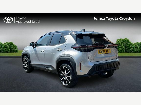 Toyota Yaris Cross Gr Sport Fwd Adv Safety KW24XFU Silver #4