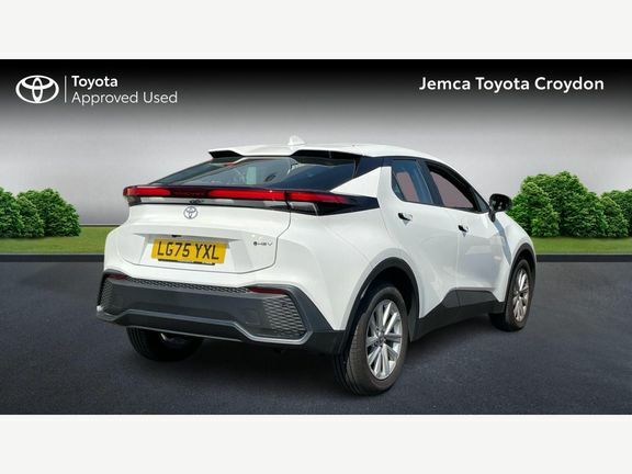 Toyota C-Hr Icon 1.8 Fwd Hv White #2