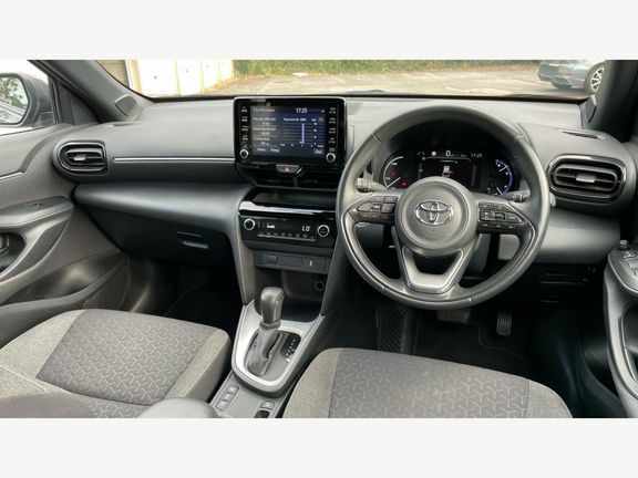 Toyota Yaris Cross Design Fwd LX73XJH Grey #6