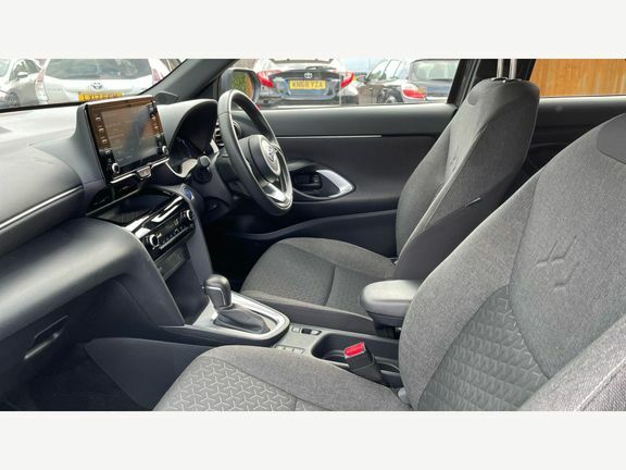 Toyota Yaris Cross Design Fwd LX73XJH Grey #5