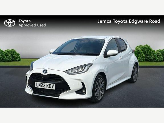 Toyota Yaris Excel White #3