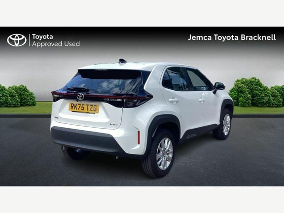 Toyota Yaris Cross Icon Fwd RK75TZG White #2