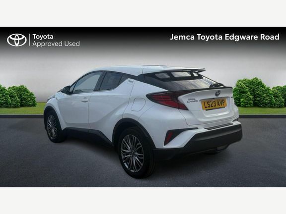 Toyota C-Hr Excel 1.8 White #4