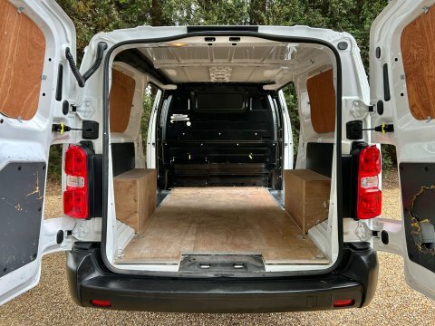 Vauxhall Vivaro Dynamic 2900 L2 AK22NWP White #5
