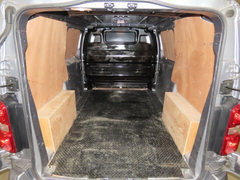Vauxhall Vivaro Pro 2700 L1 DL72XNK Grey #3
