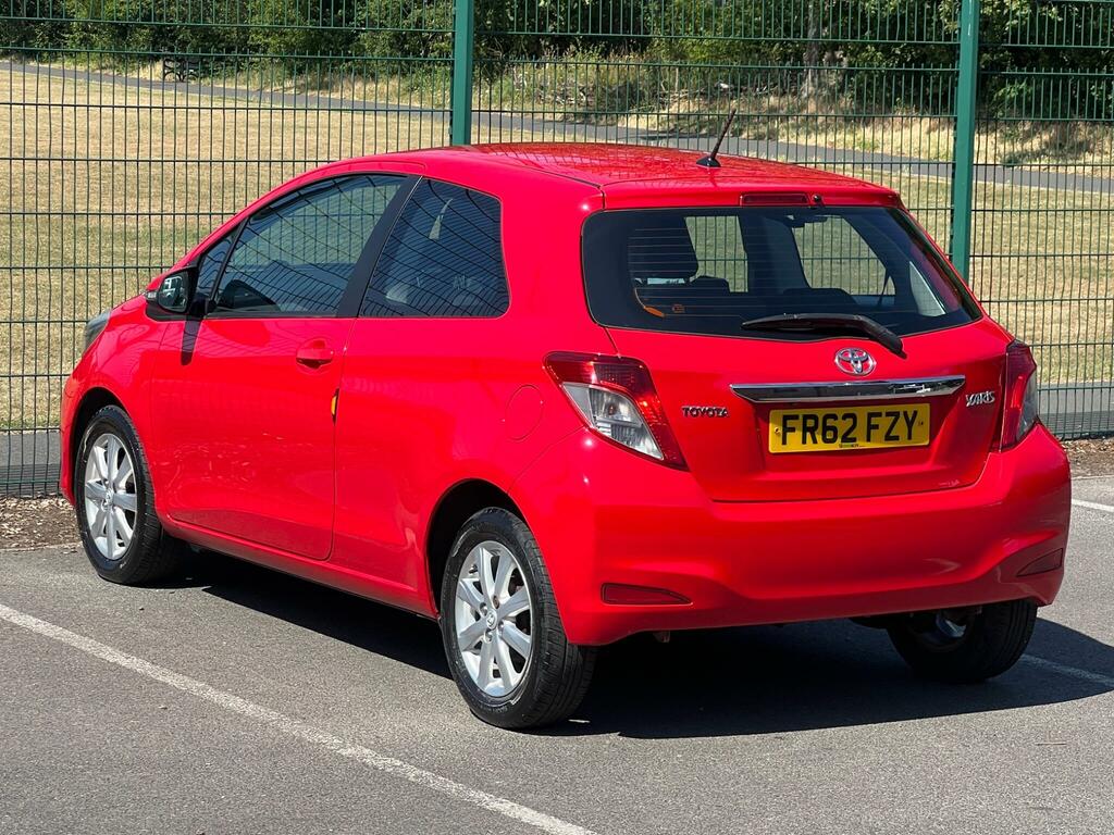 Toyota Yaris Petrol Red #4