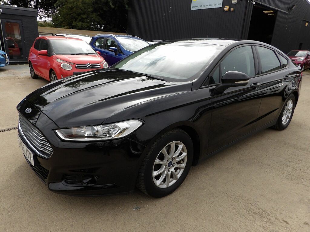 Ford Mondeo 1.5 Tdci Econetic Style Hatchback Manua Black #3