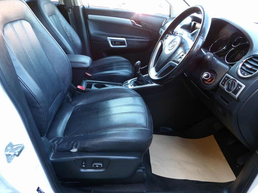Vauxhall Antara Exclusiv Cdti Ss White #7