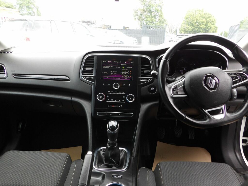 Renault Megane Megane Iconic Tce Silver #10