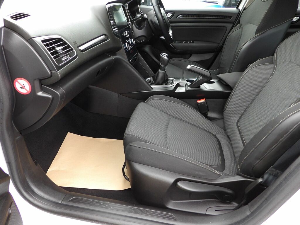 Renault Megane Megane Iconic Tce Silver #7