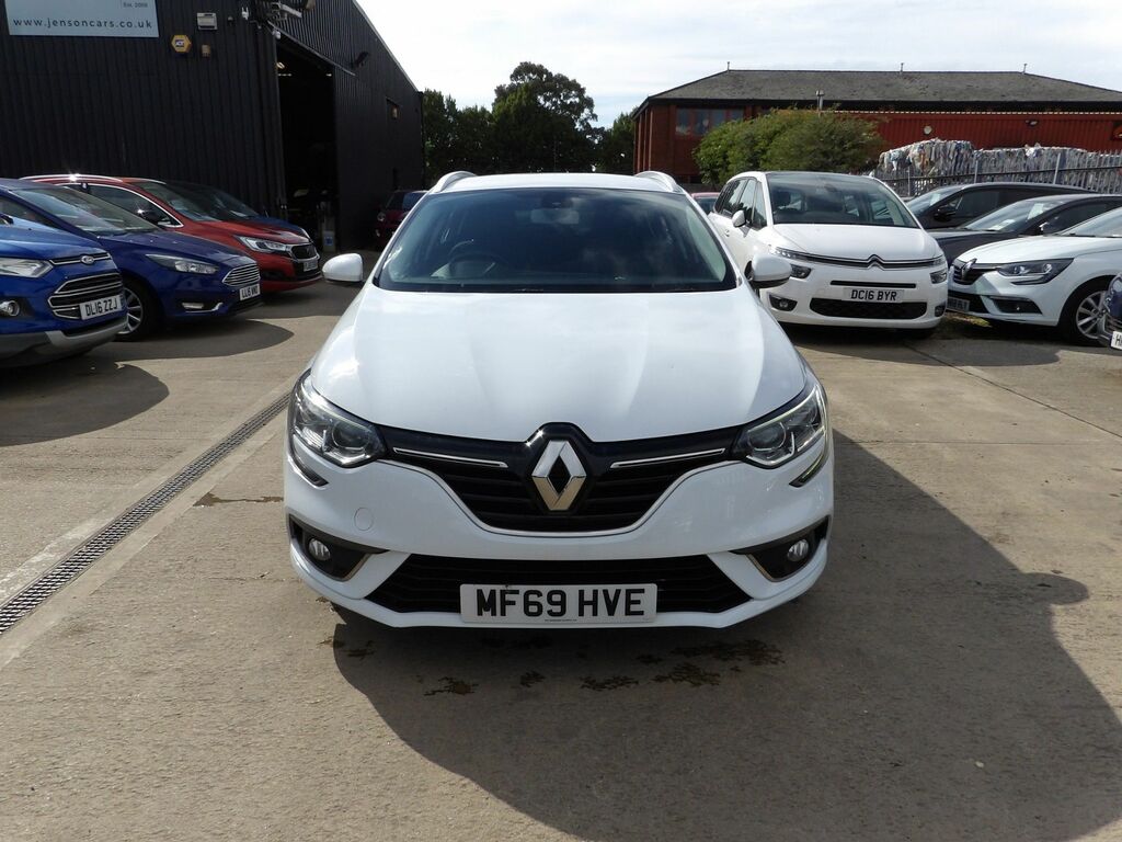 Renault Megane 1.5 Blue Dci Play Sport Tourer E White #2