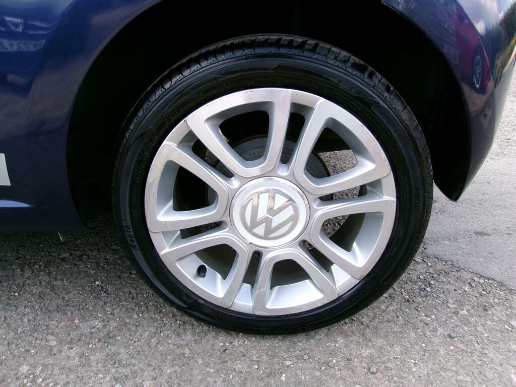 Volkswagen Up Street Up 20 Taxeuro Black #25